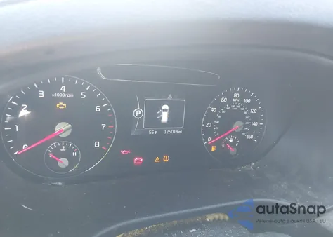 2018 Kia Sorento 2.4L L из США, поврежденный, VIN 5XYPG4A32JG344077